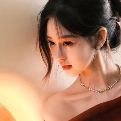 箱 海报