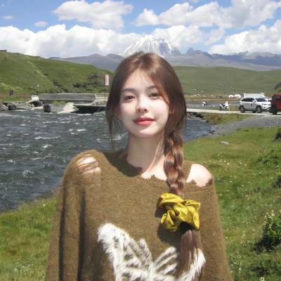亲爱的同志 海报