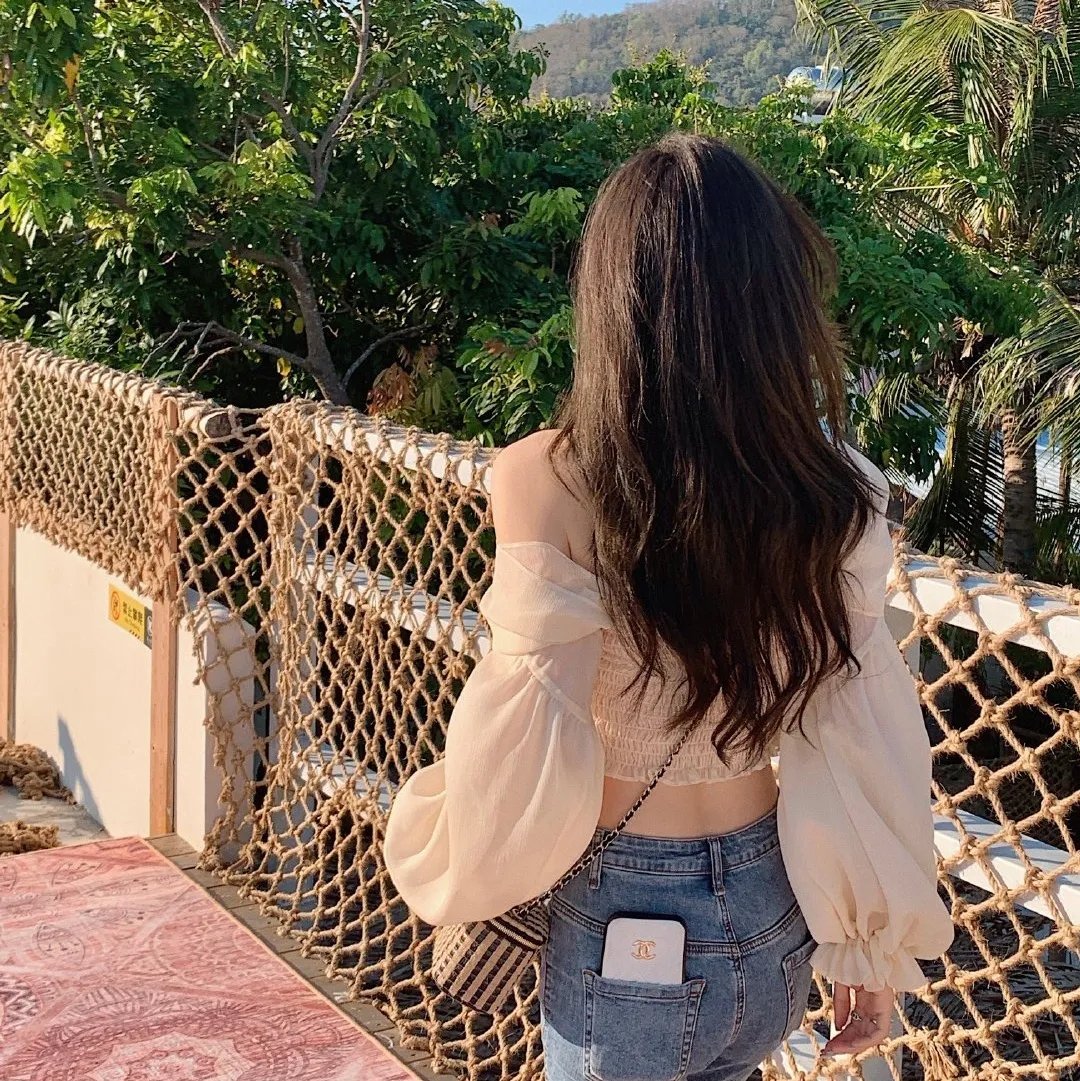 巫毒少女 海报